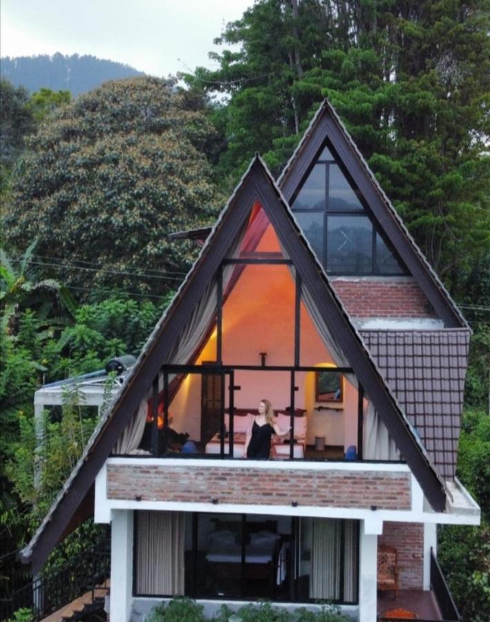 Ella Nine Arch Spice Garden Exterior foto